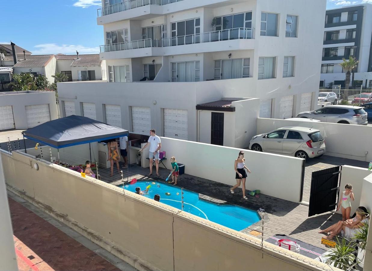 Nautica, Blouberg Apartment