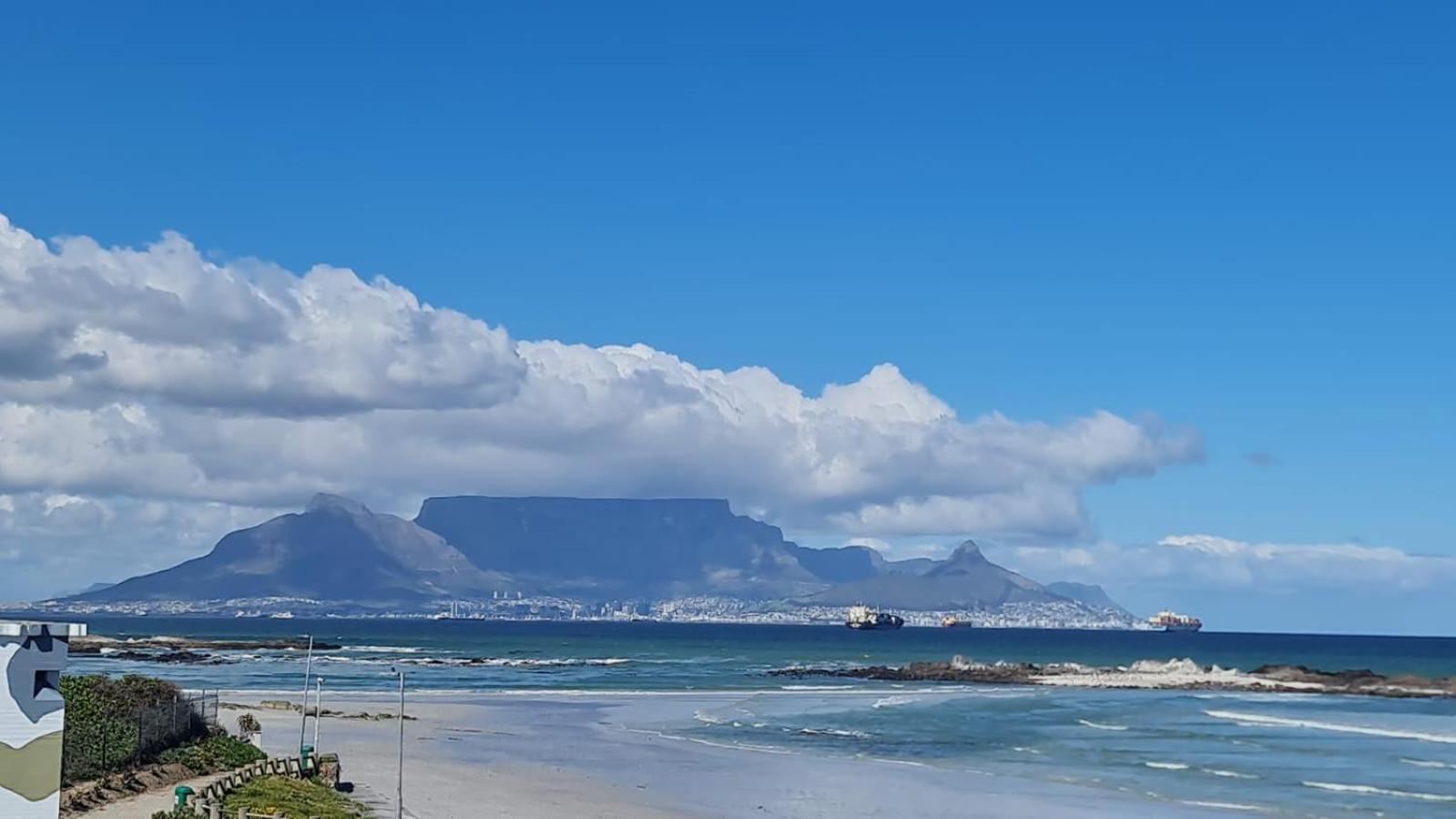 Nautica, Blouberg Apartment